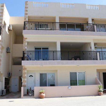 Sunset Apartment With Pool & 10 Mins To Venus Beach Πάφος Εξωτερικό φωτογραφία